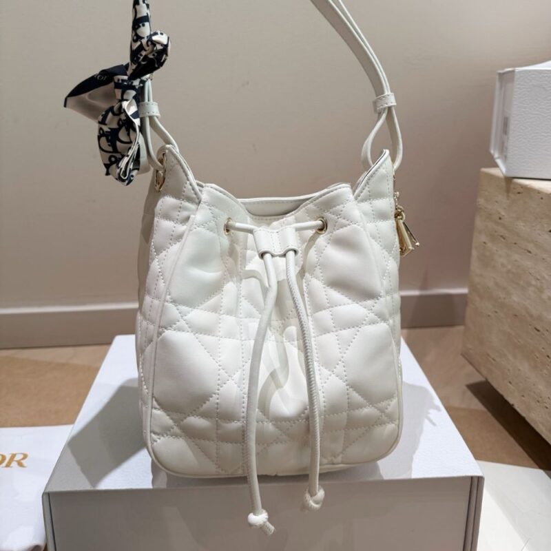 Alternative view of Dior Medium D Motion Bag White 23Cm M2852ONWP M021
