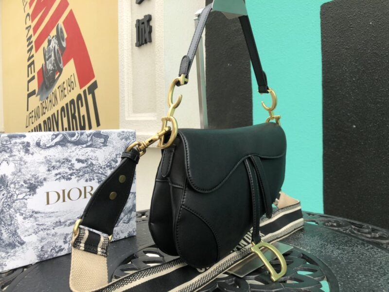 Alternative view of DIOR SADDLE BAG WITH STRAP BLACK 24CM M0455CCEH M900