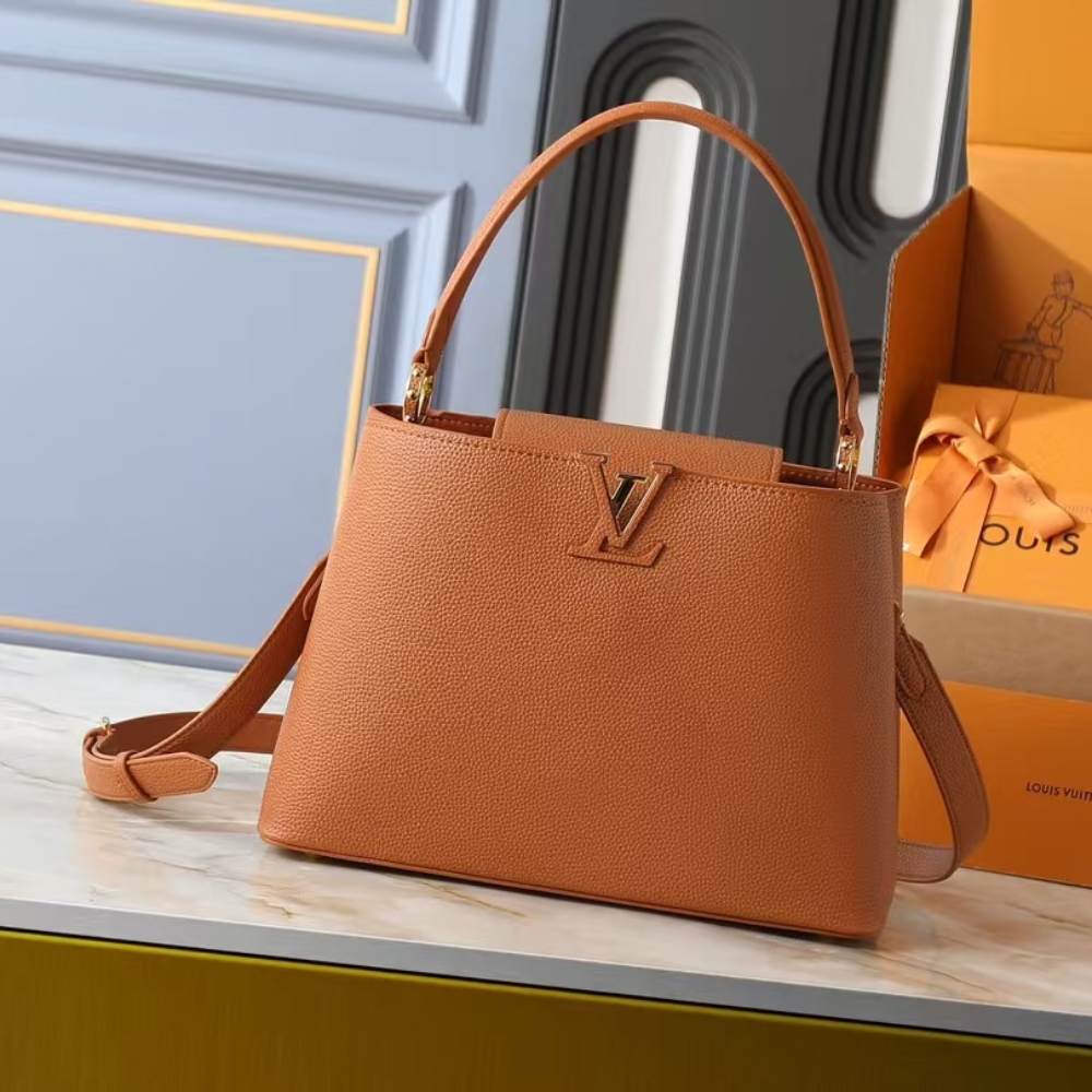 Louis Vuitton Capucines MM Souple Cognac 33Cm M14371 - Image 2