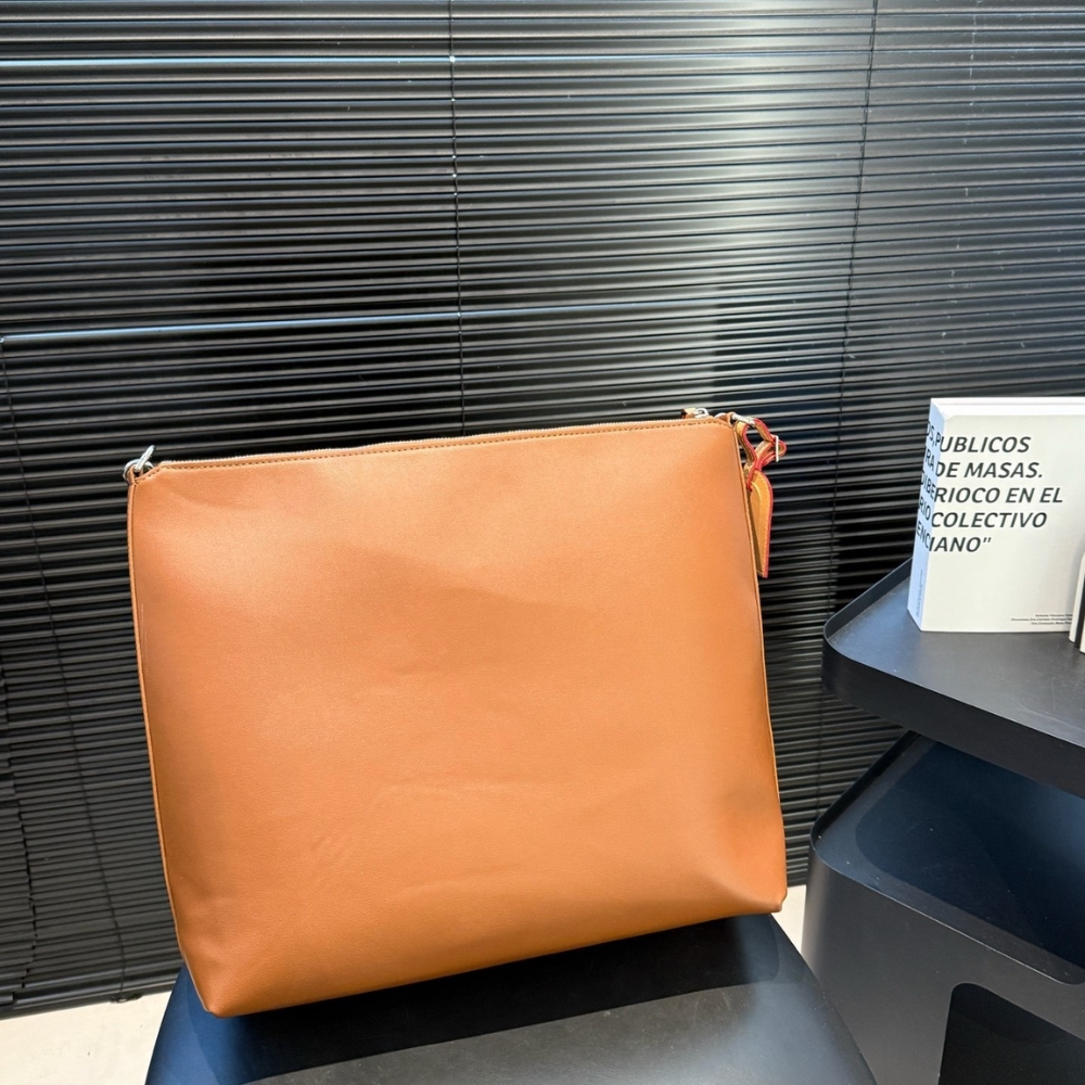 Louis Vuitton Vagabond Hobo Bag Caramel Brown 38Cm M28392 - Image 5