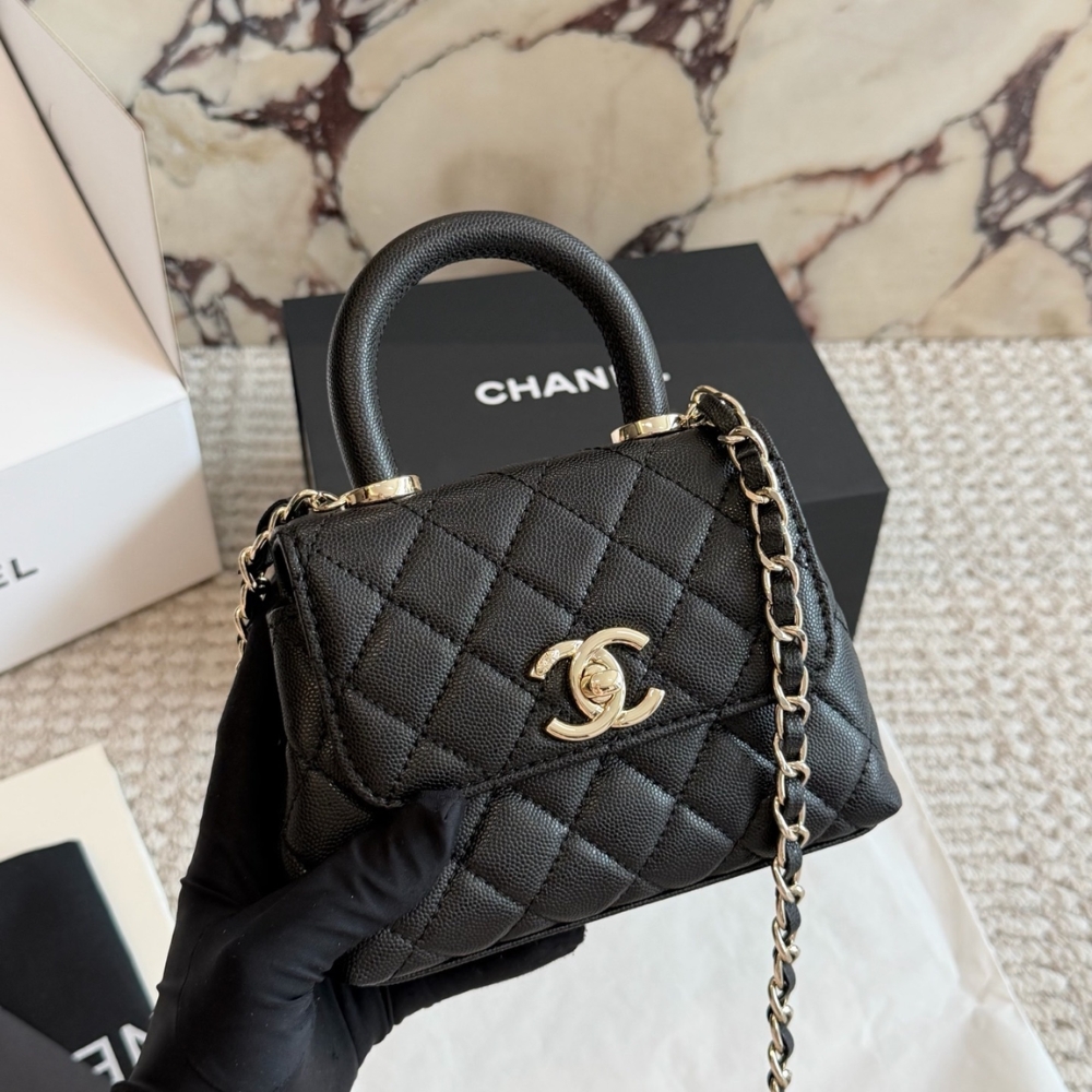 Chanel Mini Flap Bag With Top Handle Shiny And Gold Tone Metal Black 15Cm AS2215 B05061 94305 - Image 2