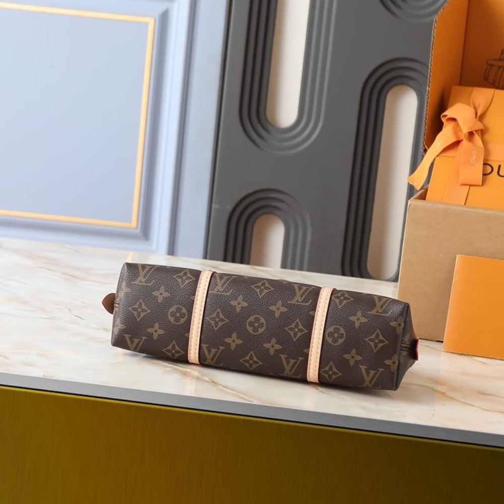 Louis Vuitton Squire East West Monogram Canvas Brown 32cm M28953 - Image 4